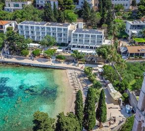 Beach Bay Hvar