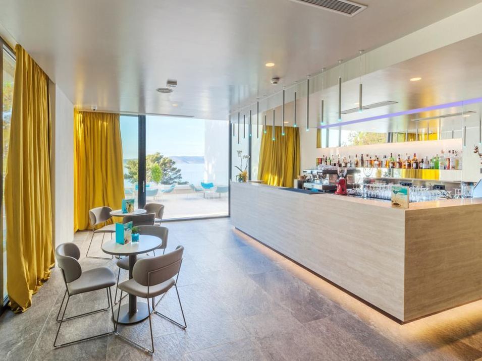 drink bar