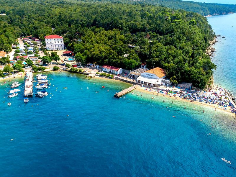 Club Vala Apartments