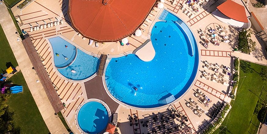 obiekt, teren hotelu