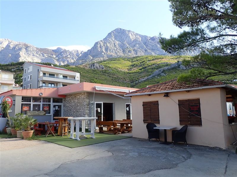 Dukić-C Neptun Klub