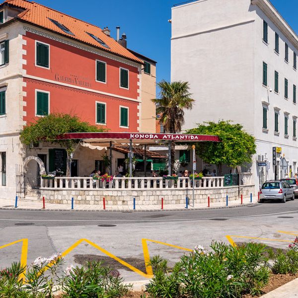 Galeria Valeria Seaside Downtown (Split)