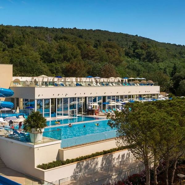 Girandella Maro Suites Valamar Resort