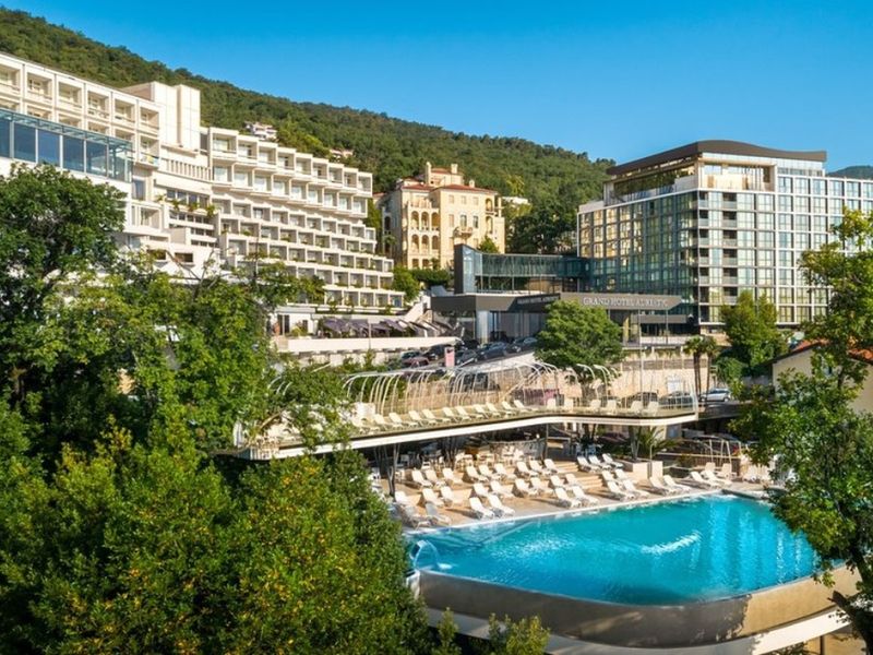 Grand Hotel Adriatic I