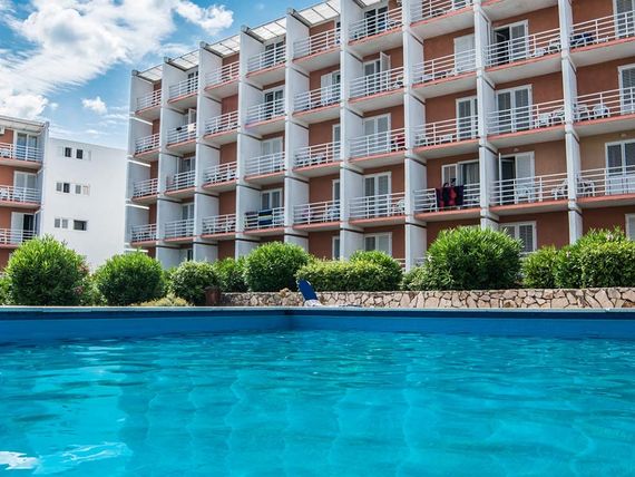 Hotel Timun *** - Wakacje na wyspie Hvar z wyżywieniem
