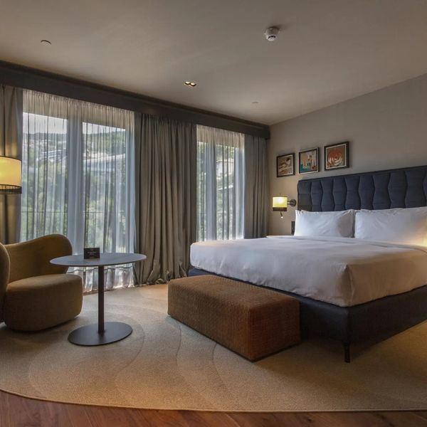 Keight, Curio Collection by Hilton