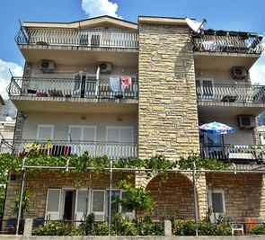 Makarska - Pokoje Gościnne