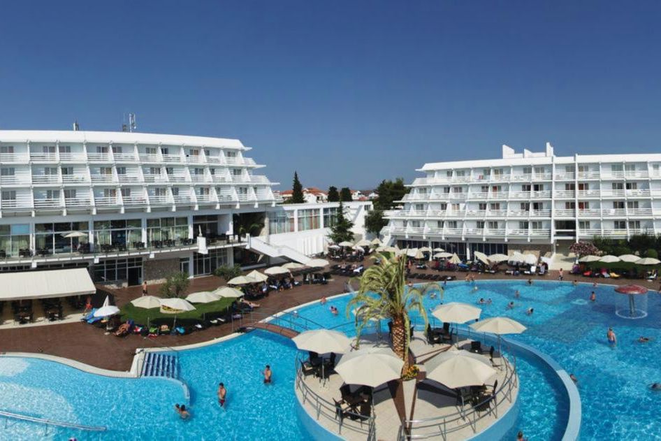 teren hotelu, basen
