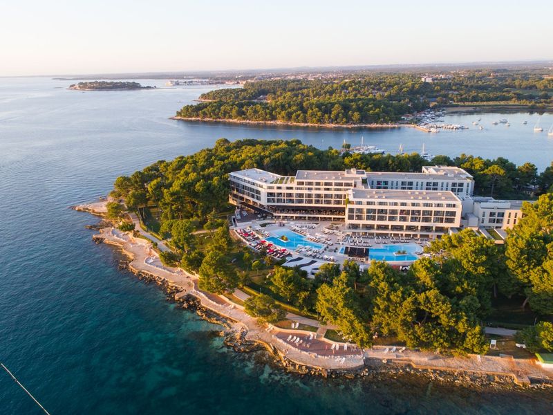 Parentium Plava Laguna 4*