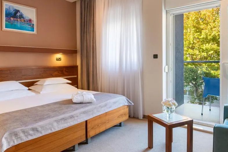 Plaza - Zdjecie hotelu