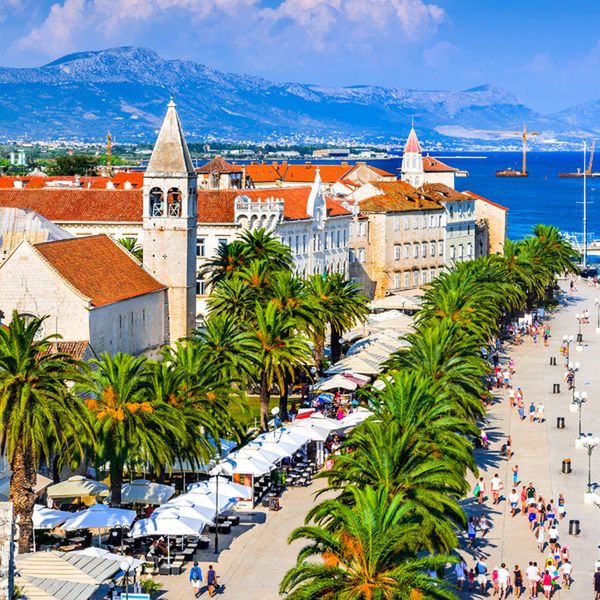 Plaza Marchi Old Town