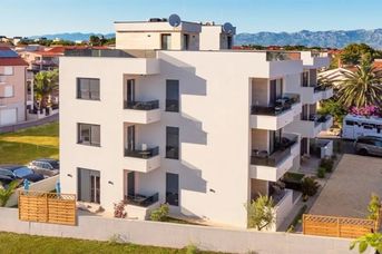 The Beach Resort Vir