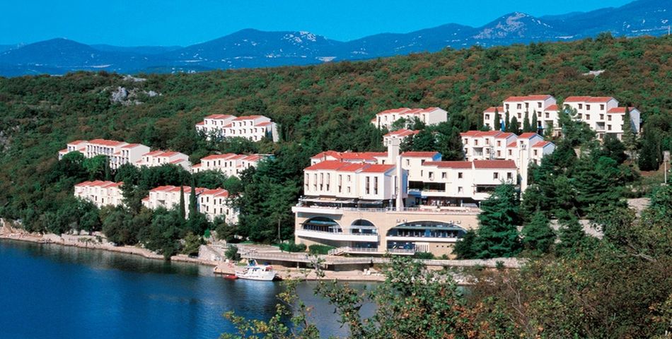 obiekt, teren hotelu