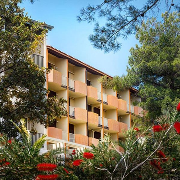 Veli Mel Sunny
