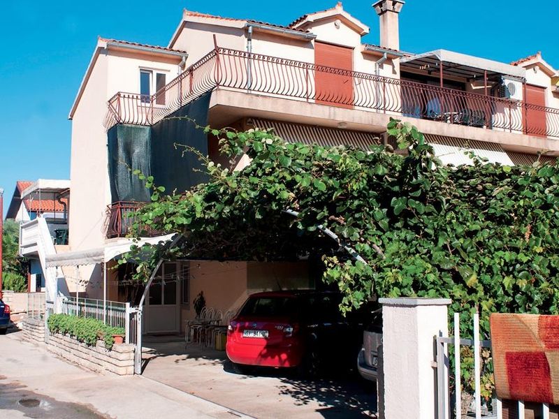 Vila Kiwi 3*