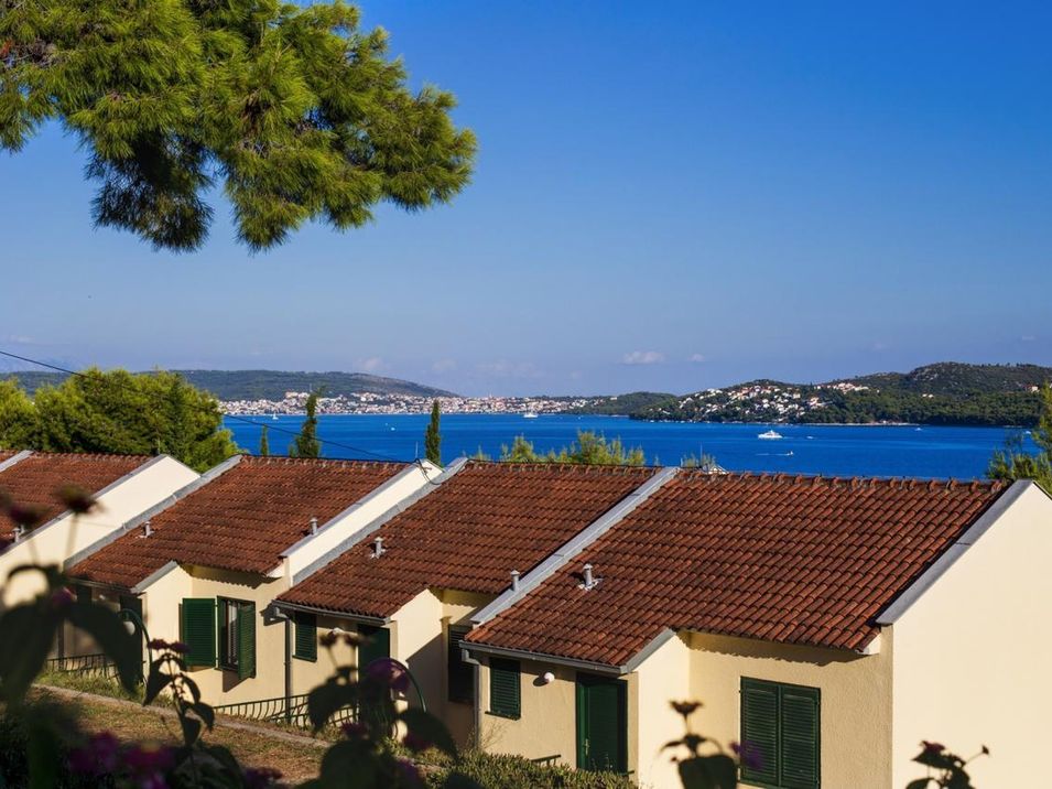 obiekt, teren hotelu
