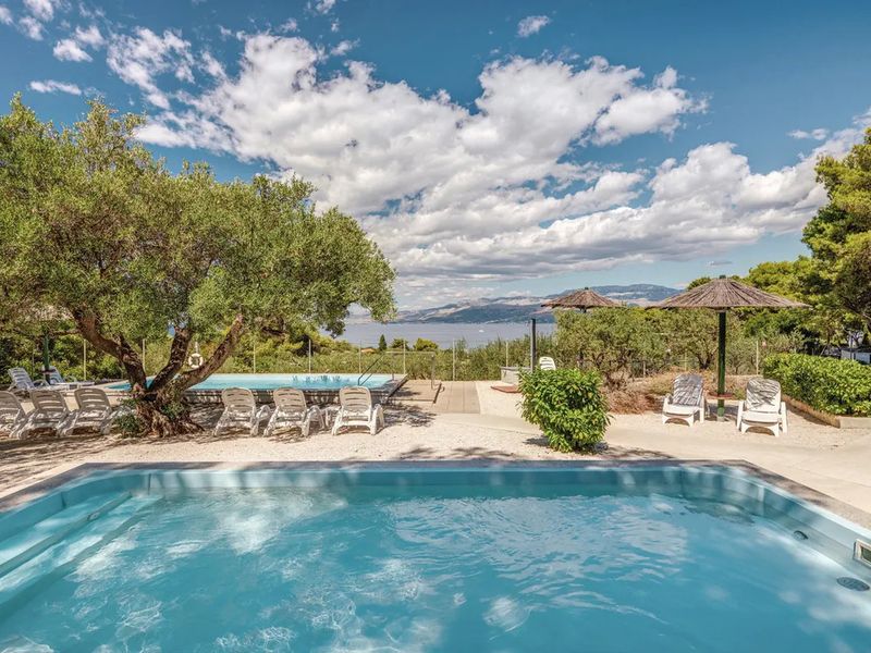 Waterman Beach Village