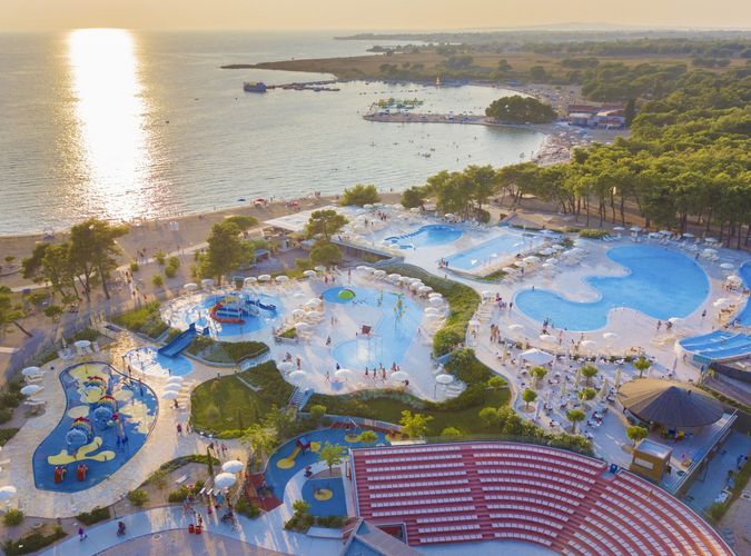 Zaton Holiday Resort 4*