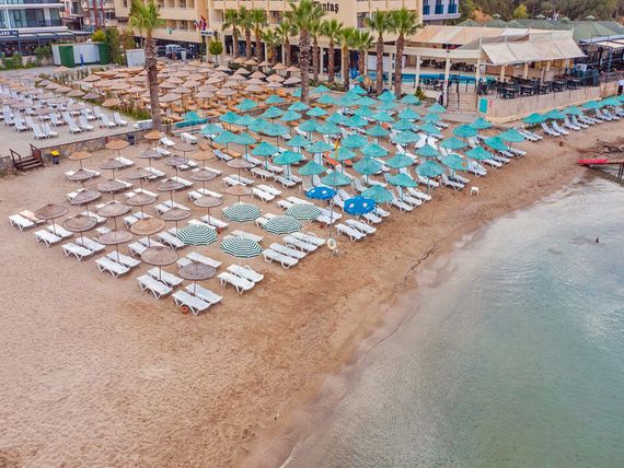 teren hotelu, plaża