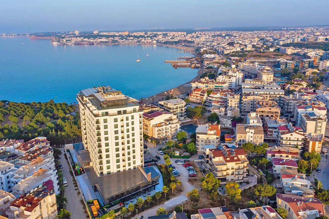 teren hotelu, plaża, obiekt