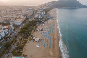 Cleopatra Golden Beach