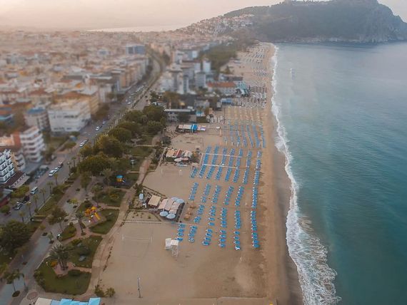 Cleopatra Golden Beach