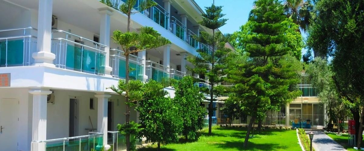 teren hotelu, obiekt