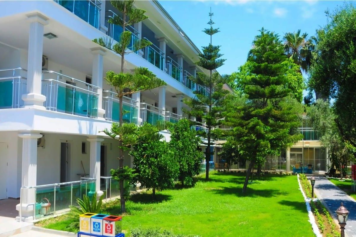 teren hotelu, obiekt