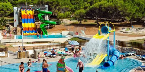 basen, zjeżdżalnia, aquapark