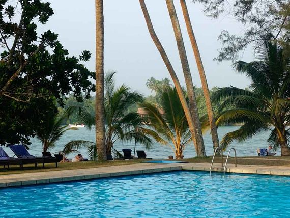 teren hotelu, basen