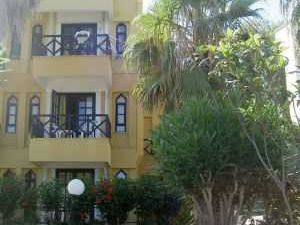 Club Cemar Beach