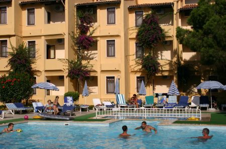 teren hotelu, basen, obiekt