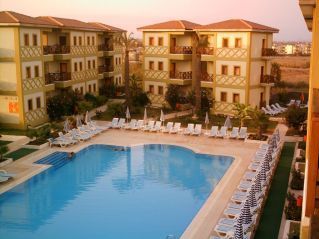 Club Lagonya Garden