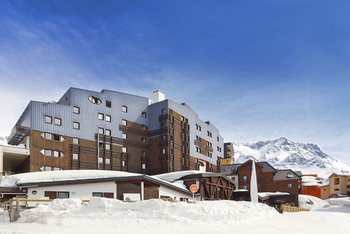 budynek główny, obiekt