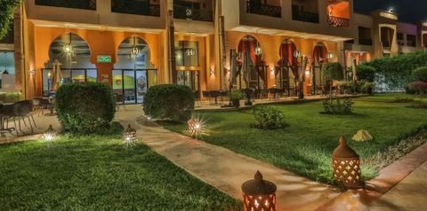 obiekt, teren hotelu