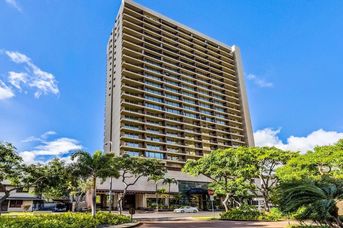 Club Wyndham Royal Garden at Waikiki