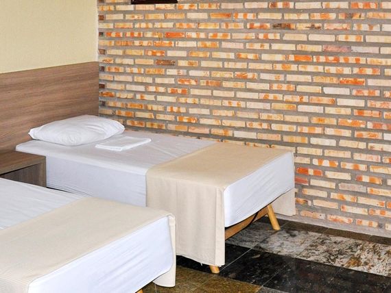 Coliseum Beach 4*
