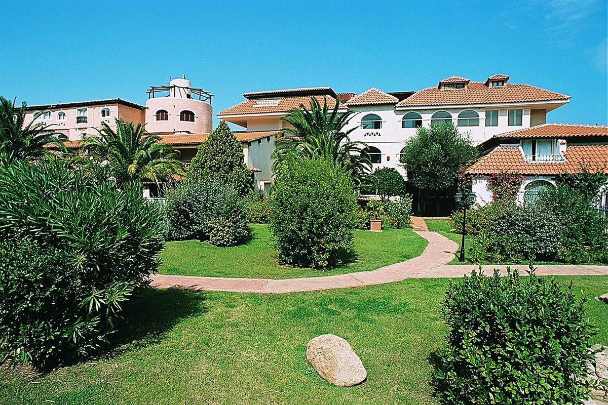 obiekt, teren hotelu