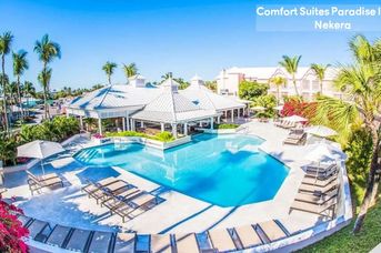 Comfort Suites Paradise Island