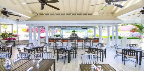 pool bar, teren hotelu, restauracja