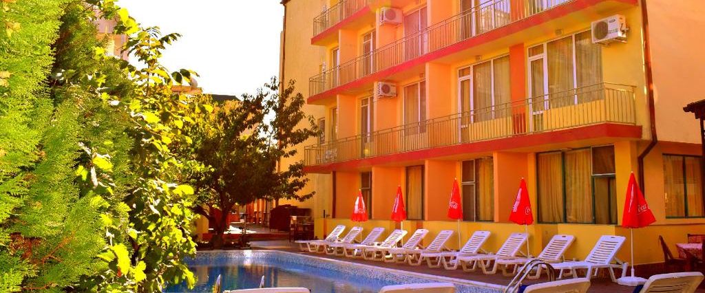 teren hotelu, basen