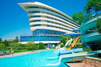 Concorde Deluxe Resort