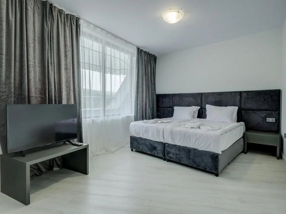Continental Apartments 4*
