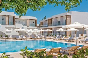 Cooee Lavris Hotels & Spa