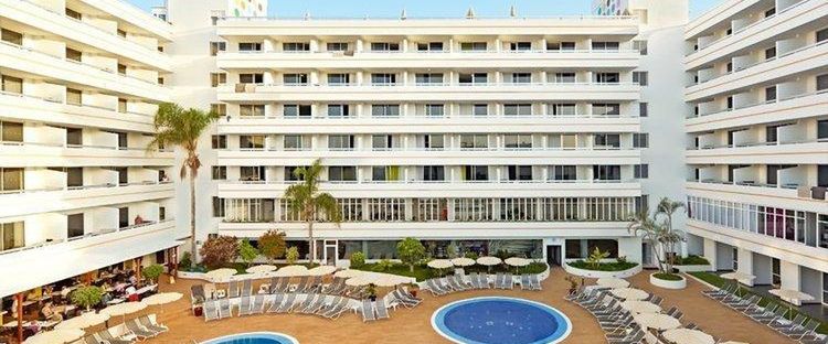 obiekt, teren hotelu