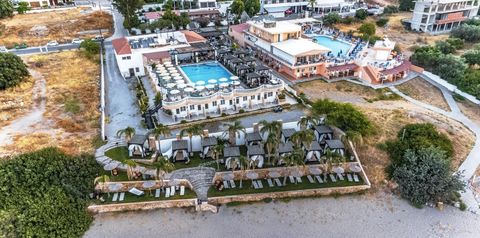 obiekt, teren hotelu, basen