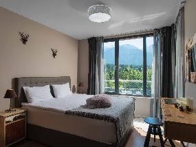 Cornelia Deluxe Residence