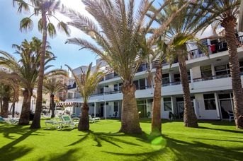 Corona Blanca Apartments