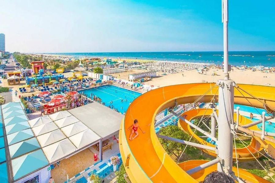 plaża, teren hotelu