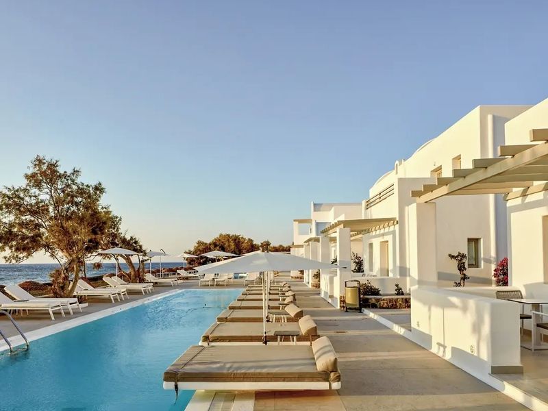 Costa Grand